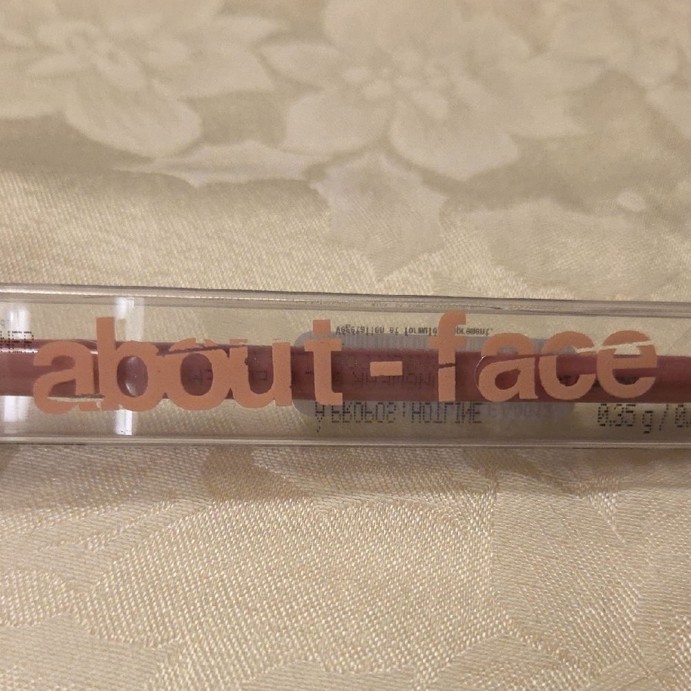 About-Face Lip Liner in Leave Me Breathless